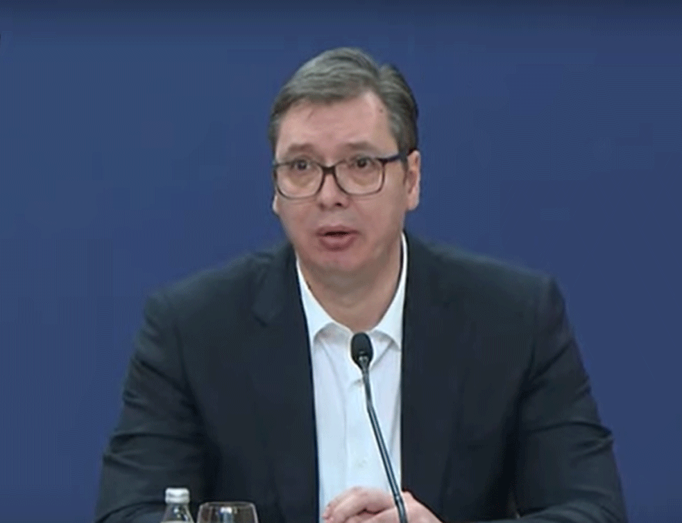 Vučić održao konsultacije, danas odgovor Ðukanoviću